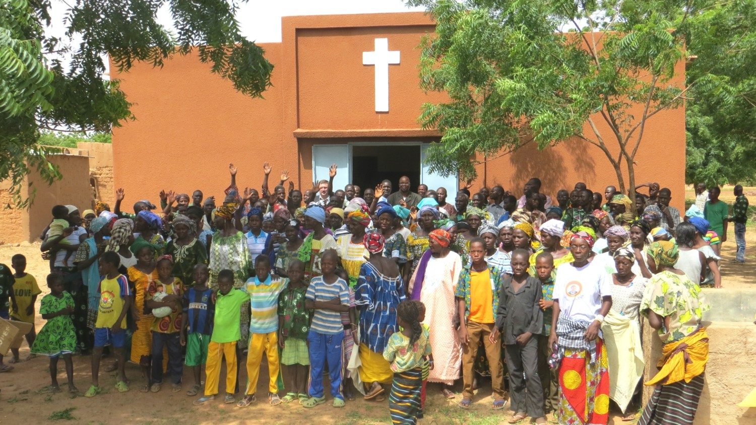 Chief J.O. Omuya Foundation community outreach